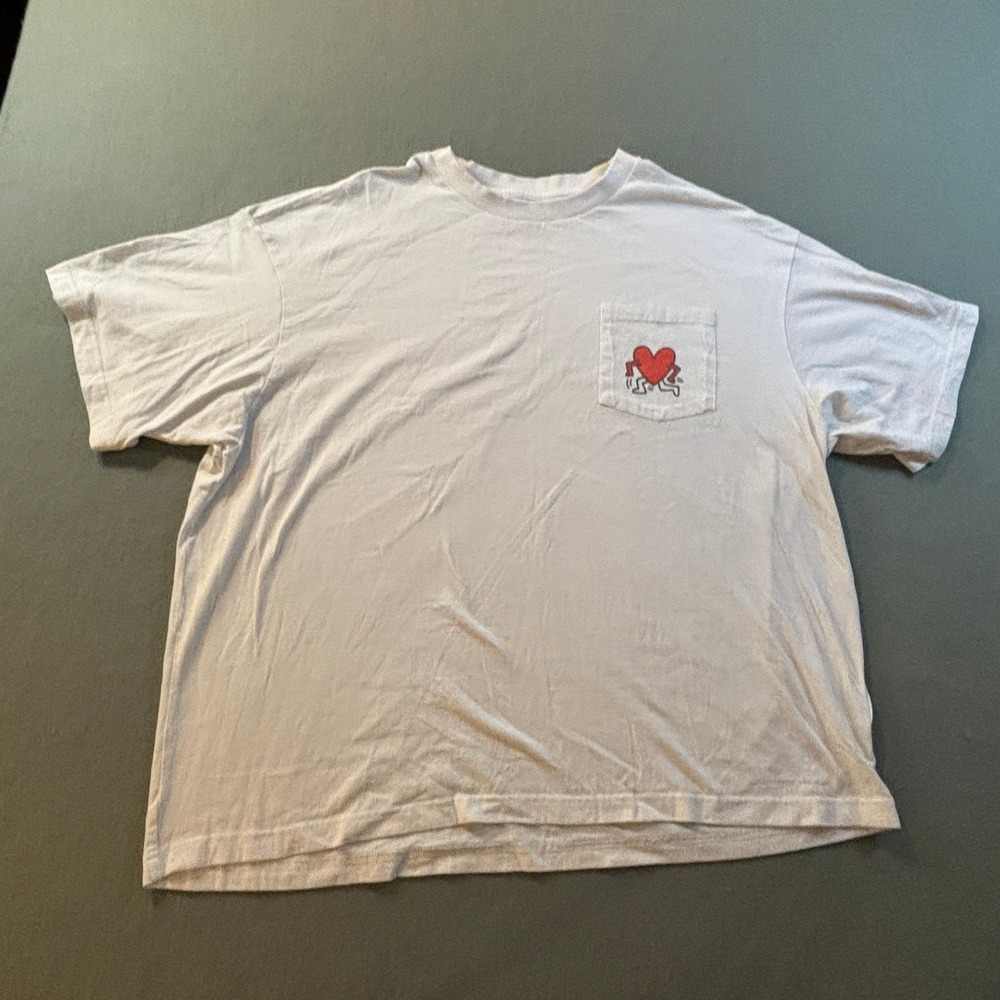 American Eagle Keith Haring Boxy Fit T Shirt Mens XXL White Heart Pocket Tee